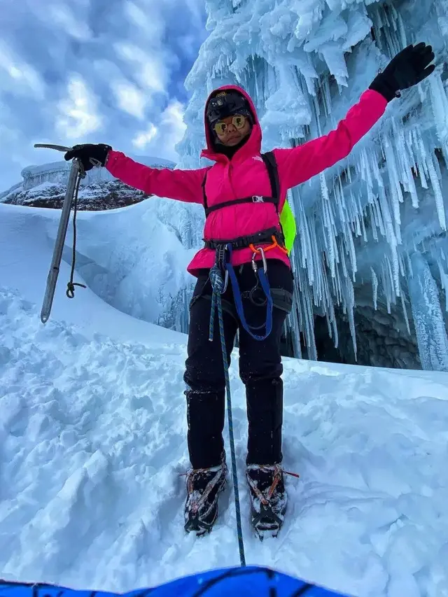Wanita Ini Nekat Tinggal Di Puncak Gunung Berapi Alasannya Bikin Takjub Hot Liputan