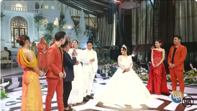 Potret Putri Isnari Di Resepsi Ngunduh Mantu Tampil Memukau Bak Princess Hot Liputan