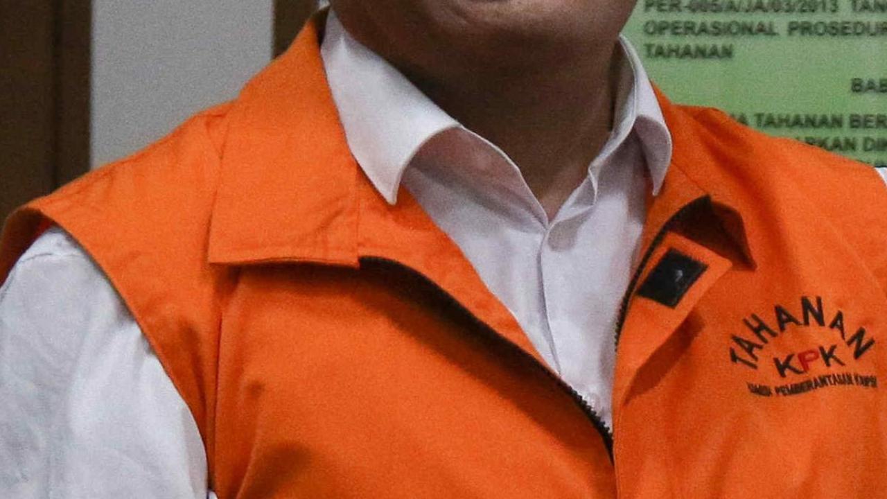Sebelumnya, AKBP Bambang Kayun didakwa menerima suap Rp 57,1 miliar.
