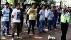 Direktorat Lalu Lintas Polda Metro Jaya menunda pelantikan ratusan Pak Ogah atau polisi cepek yang diberdayakan untuk membantu mengatur lalu lintas