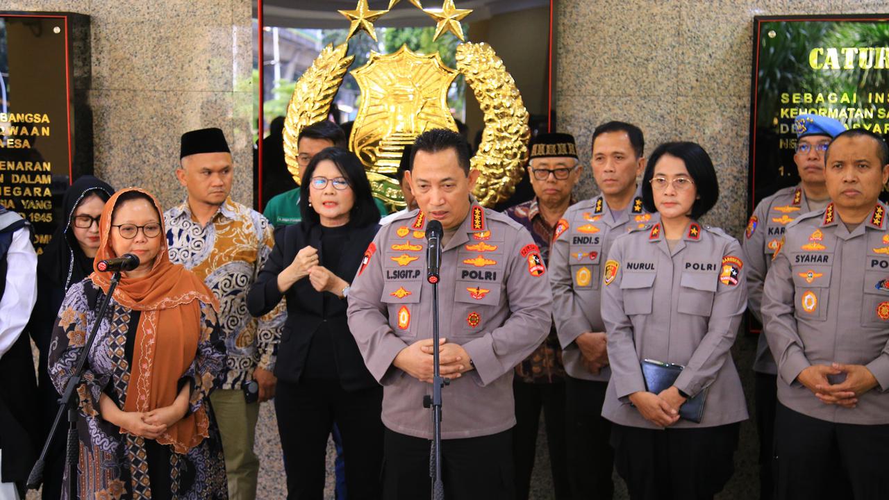 VIDEO: Momen Kapolri Curhat Colongan Depan Kiai Tokoh NU & Jenderal Polisi "Asli Saya Stress Ini"