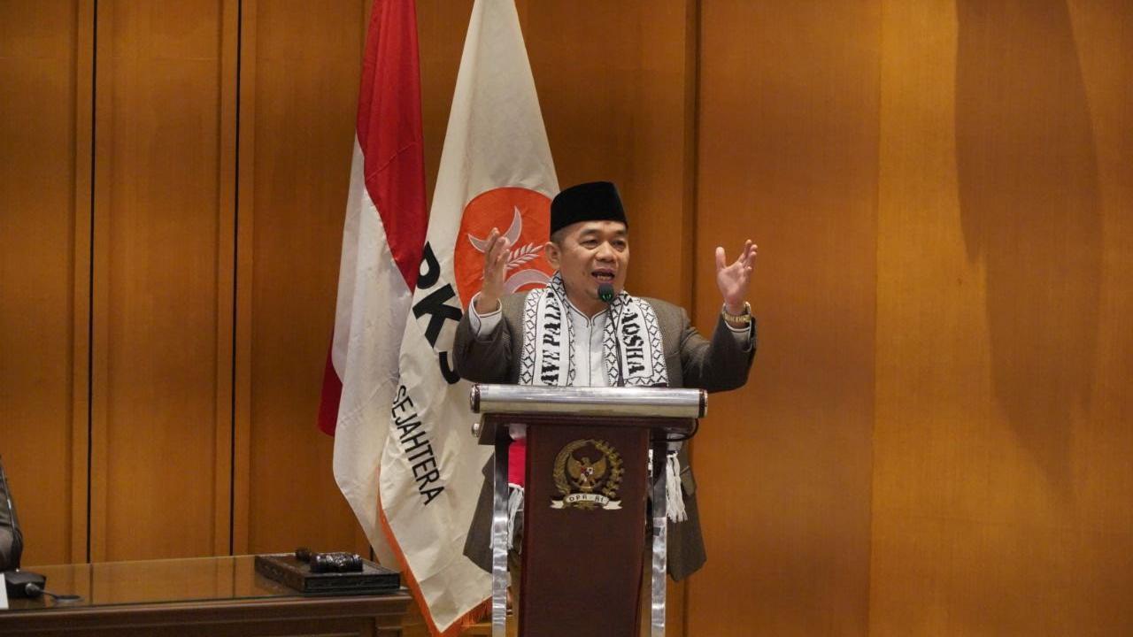 Ketua Fraksi PKS DPR RI Jazuli Juwaini menyatakan dengan tegas bahwa perjuangan membela Palestina adalah kewajiban kemanusiaan.