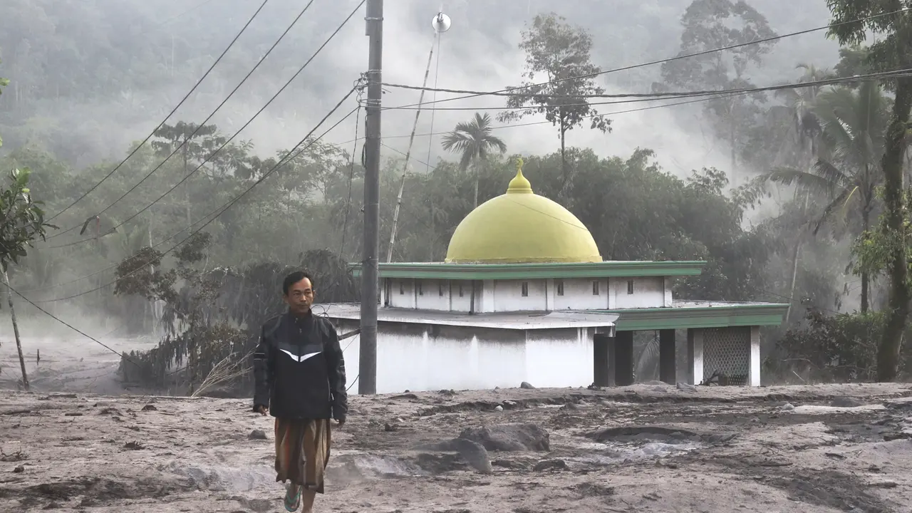 Dampak Letusan Gunung Semeru di Desa Kajar Kuning
