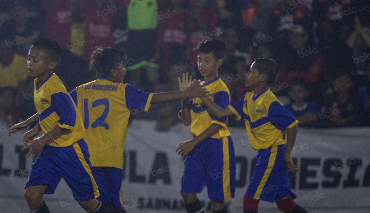 Secara mengejutkan, Indocement akhirnya berhasil mengalahkan Villa 2000 dengan skor 2-0. (Bola.com/Vitalis Yogi Trisna)