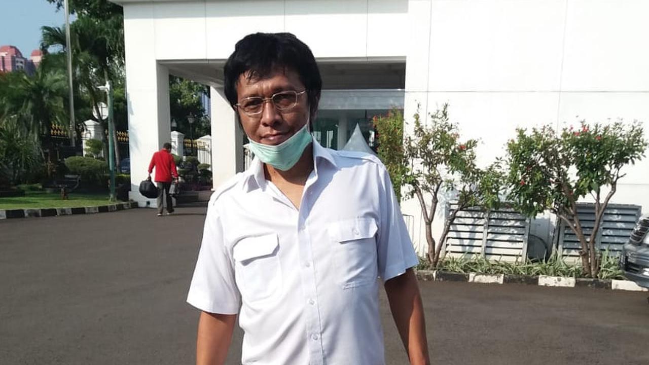 VIDEO: Nyelekit Adian Napitupulu Skak Bos Gojek & Grab, Beberkan Bukti Tak Adil ke Ojol