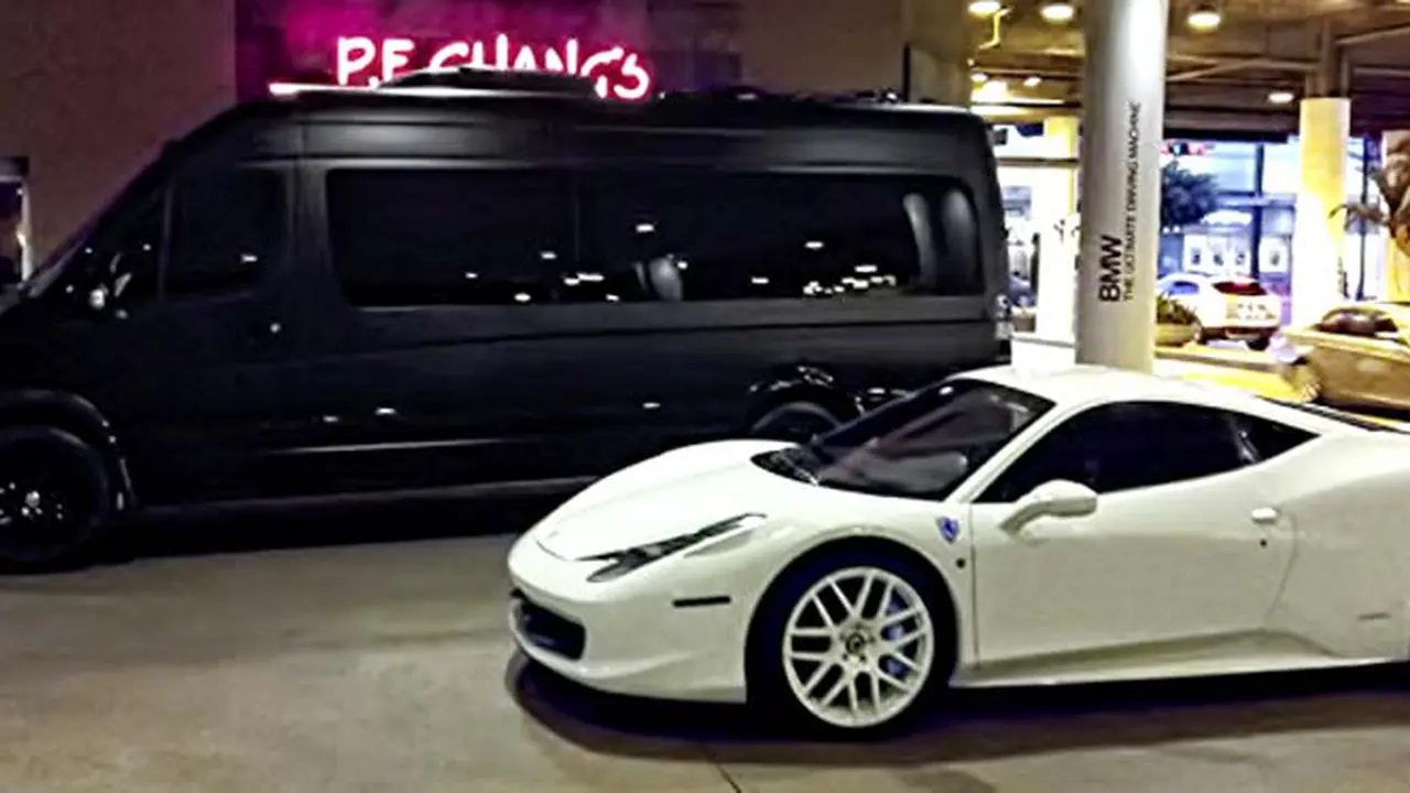 mobil-justin-bieber-140202-d.jpg