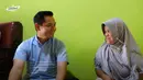 Pertemuan tersebut terjadi saat Dude mengunjungi kampung halaman ibunya di Sumatera Barat. Kebahagiaan pun terlihat di wajah keduanya saat bisa kembali jumpa. (Foto: YouTube/The Harlinos)
