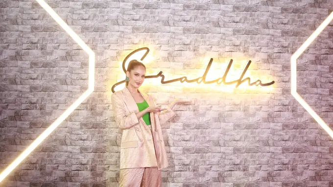 Cinta Laura kelola keuagan untuk misi kemanusiaan