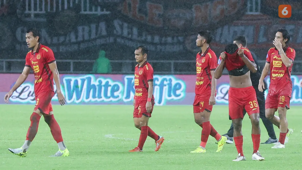 Foto: Deretan Drama di Laga Persija Vs Borneo FC, Hujan Deras, Kartu Merah Hingga Gagal Menang