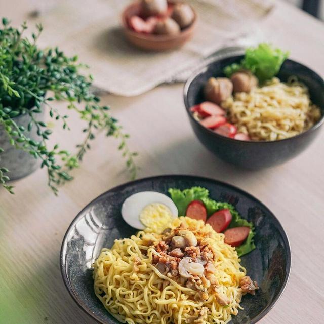 Sensasi Praktis Nikmati Bakmi Ayam Geprek Sambal Matah