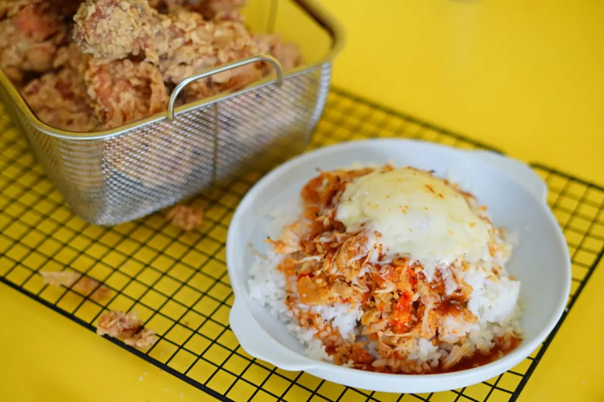 ayam geprek mozarella