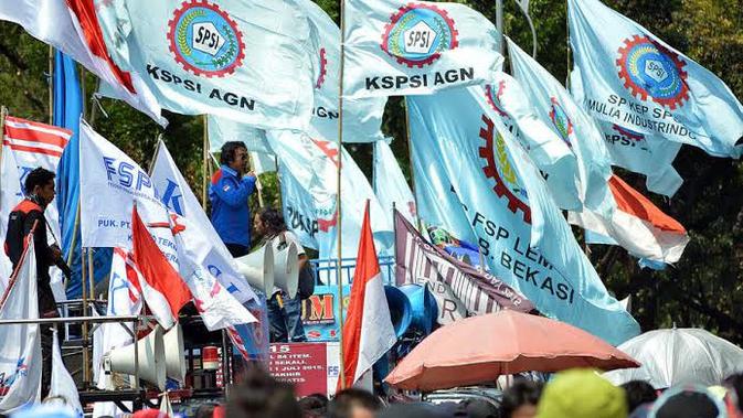 Aksi buruh yang tergabung dalam KSPSI (dok: KSPSI)