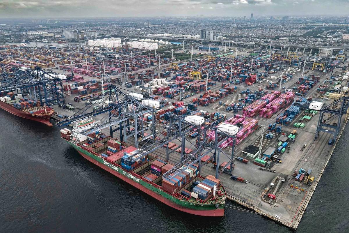 FOTO: Ekonomi Indonesia Menguat Ditopang Perdagangan dan Industri