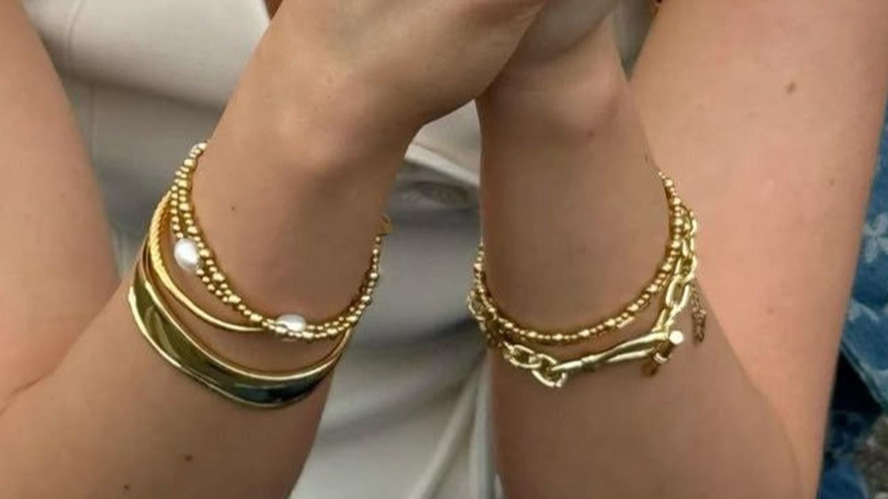 8 Model Gelang Emas Tali Terbaru 2025, Desain Minimalis hingga Mewah yang Siap Percantik Pergelangan Tangan Anda