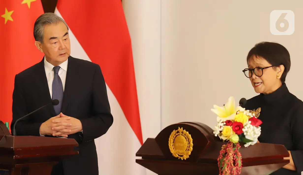 Apalagi, kata Menlu Retno, tahun depan Indonesia dan China akan merayakan 75 tahun hubungan diplomatik kemitraan strategis. (merdeka.com/Imam Buhori)