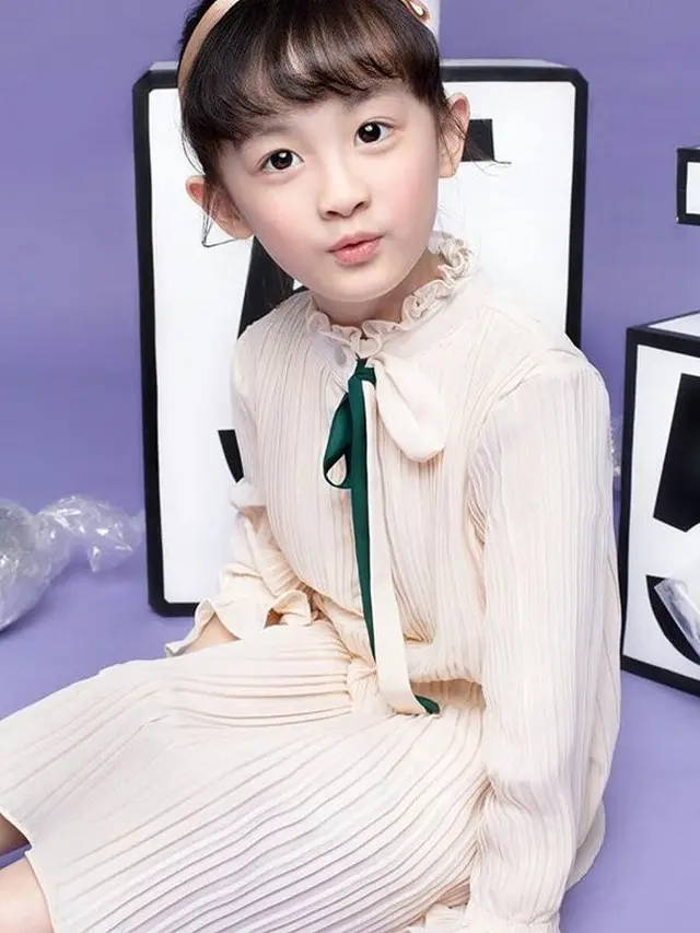 Potret Xie Shu Yu, Model Cilik Asal China yang Disebut Mirip Mark NCT. (Sumber: Instagram/xie.shuyu._)
