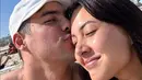 Usai go publik, Aurelie Moeremans dan Tyler tak segan memamerkan kebersamaan yang romantis. Aurelie dan Tyler menciptakan memori bahagia bersama. (Liputan6.com/IG/@drtylerbigenho)