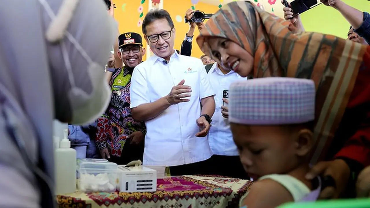 Imunisasi massal campak digelar di Sumenep. Ditargetkan 70 ribu anak mendapatkan imunisasi tersebut dalam 2 pekan ke depan. (Dok Kemenkes)