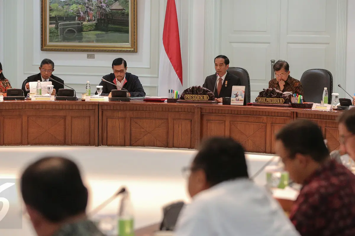 20151102-Tiga Agenda Yang Dibahas Pada Sidang Kabinet Paripurna di Istana 