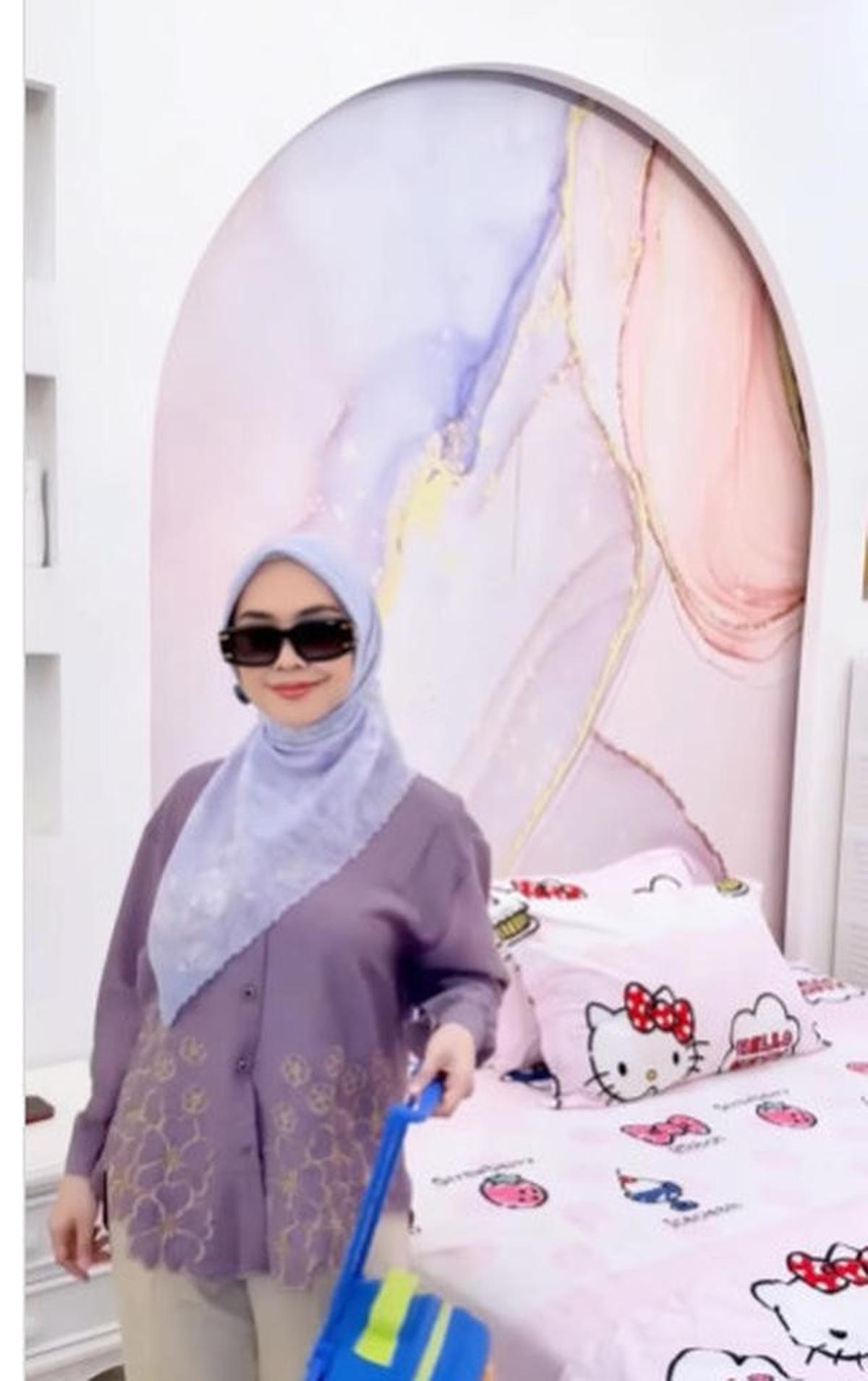 7 Potret Kamar Tidur Moana Anak Ria Ricis, Usung Tema Girly dan Playful