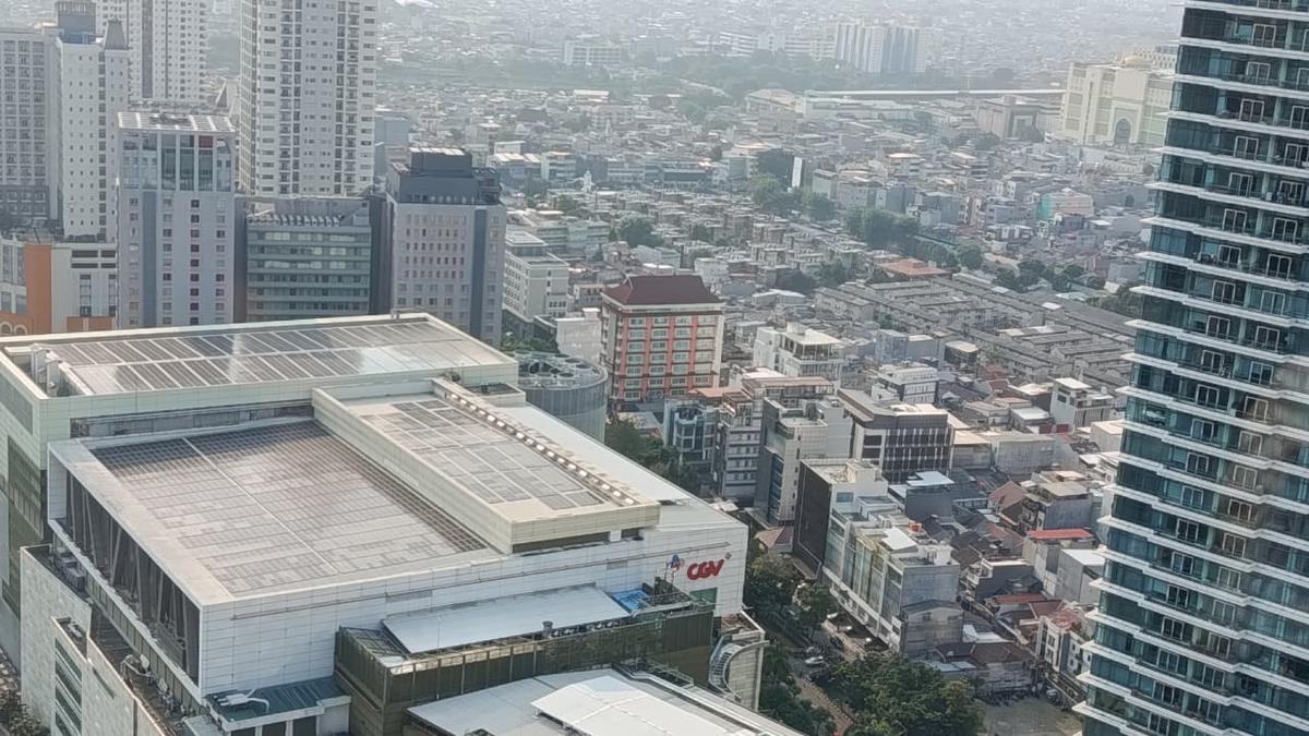 Layakkah Panel Surya Dipasang di Rumah Minimalis?