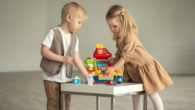 Role Play Dapat Membantu Anak untuk Mengetahui Konsep Personal Space