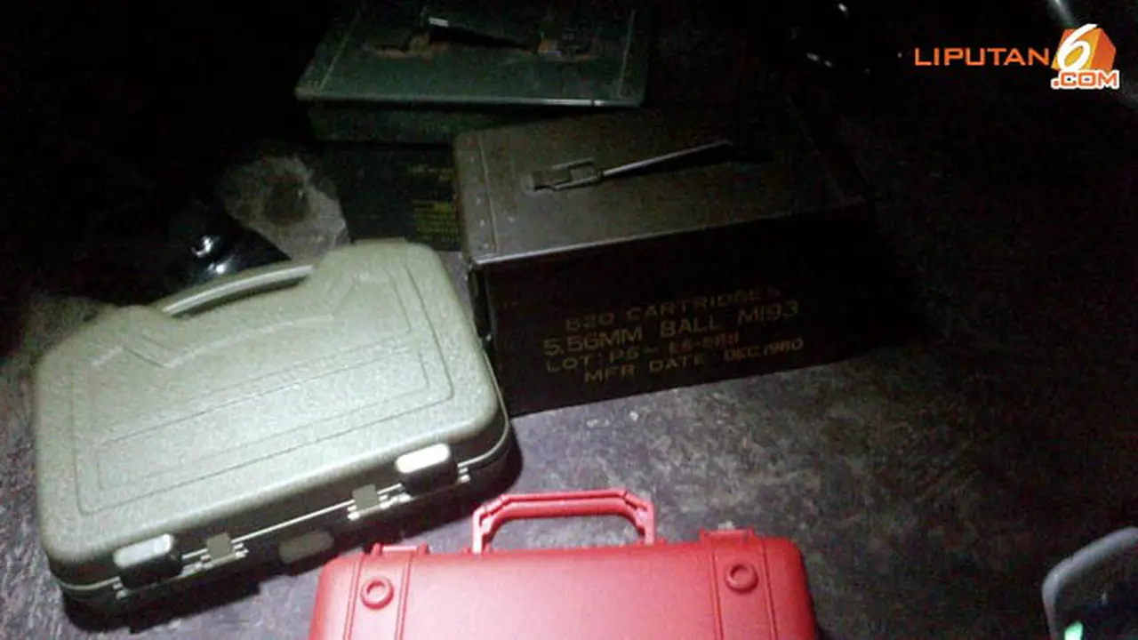 air-soft-gun-131105b.jpg