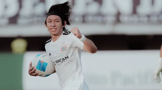 Arlyansyah Abdulmanan Makin Garang dan Bikin 2 Gol, Persija Gulung Semen Padang 3-0 Jelang Musim Baru BRI Super League