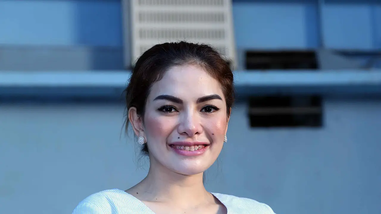 [Bintang] Nikita Mirzani