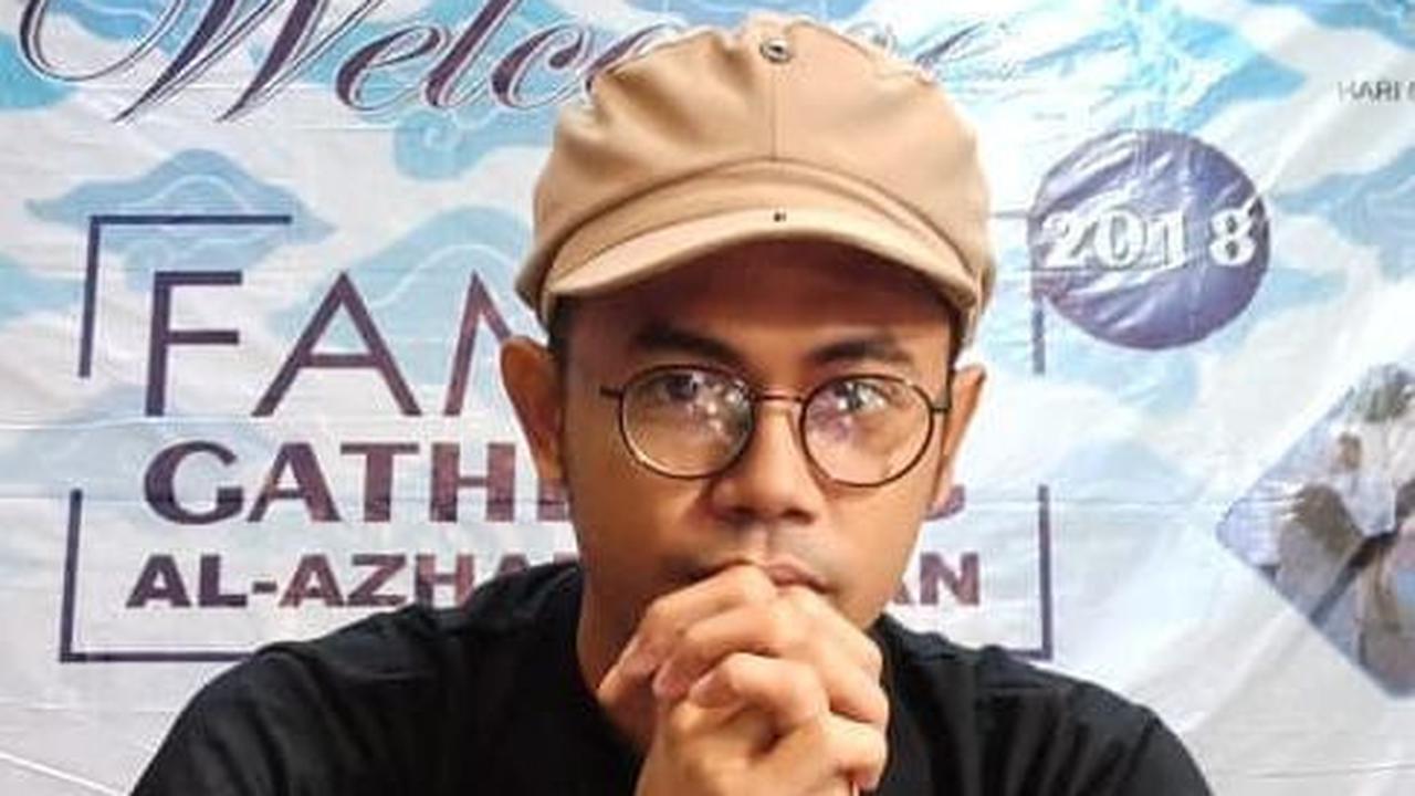 Viral Asyiknya Guru Musik Tri Ardinata, Mengajar Penuh Hiburan dan Kreativitas