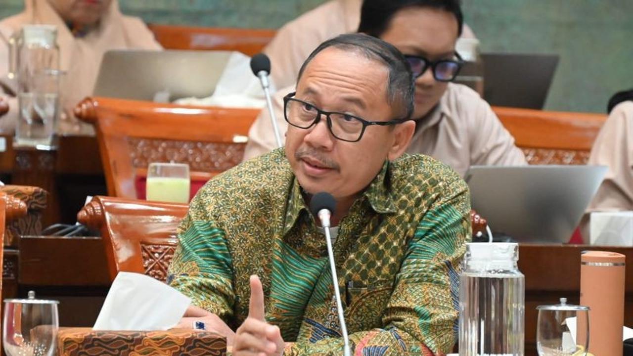 Anggota DPR Apresiasi Kebijakan Kemendikdasmen, Soroti Tiga Persoalan Krusial Pendidikan Nasional