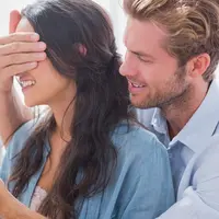 Dijamin si dia tidak akan menolak lamaran kamu dan juga tidak akan pernah melupakan momen ini.
