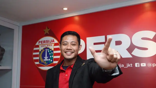 Evan Dimas menandatangani kontrak setahun bersama Persija.