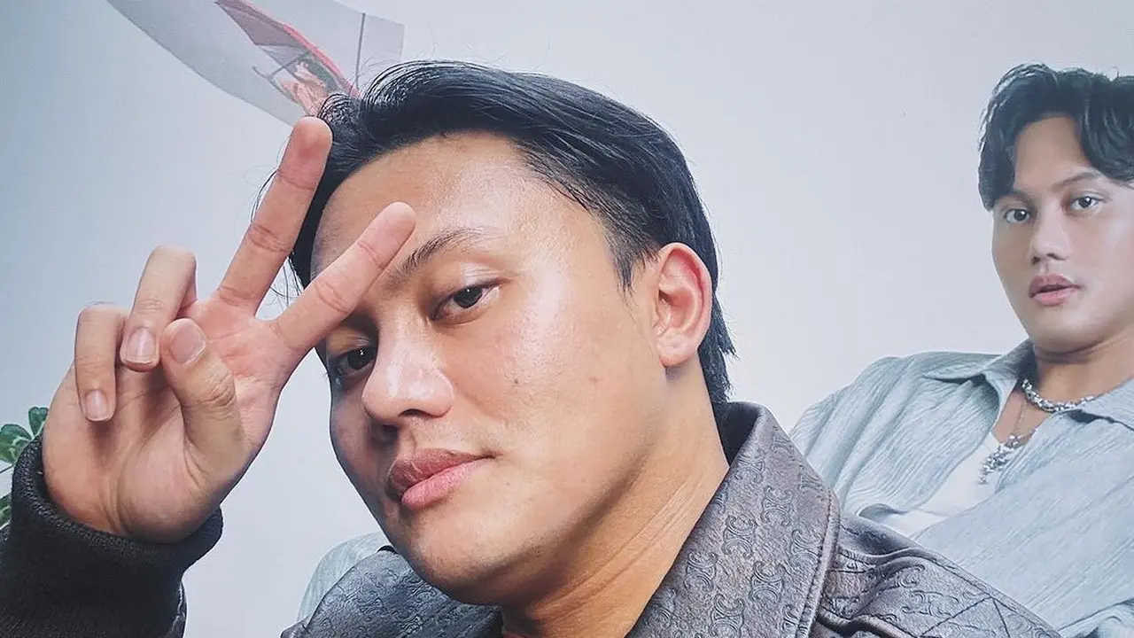 Rizky Febian (https://www.instagram.com/p/C-FPkkWxAT2/)