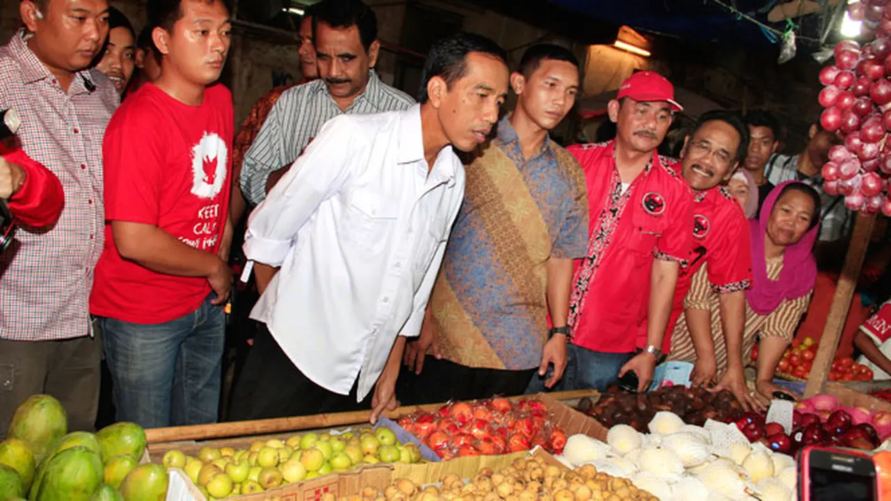 Jokowi Blusukan Kampanye