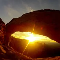 Eksotisme panorama Utah yang sanggup membuatmu ingin melihatnya secara langsung.