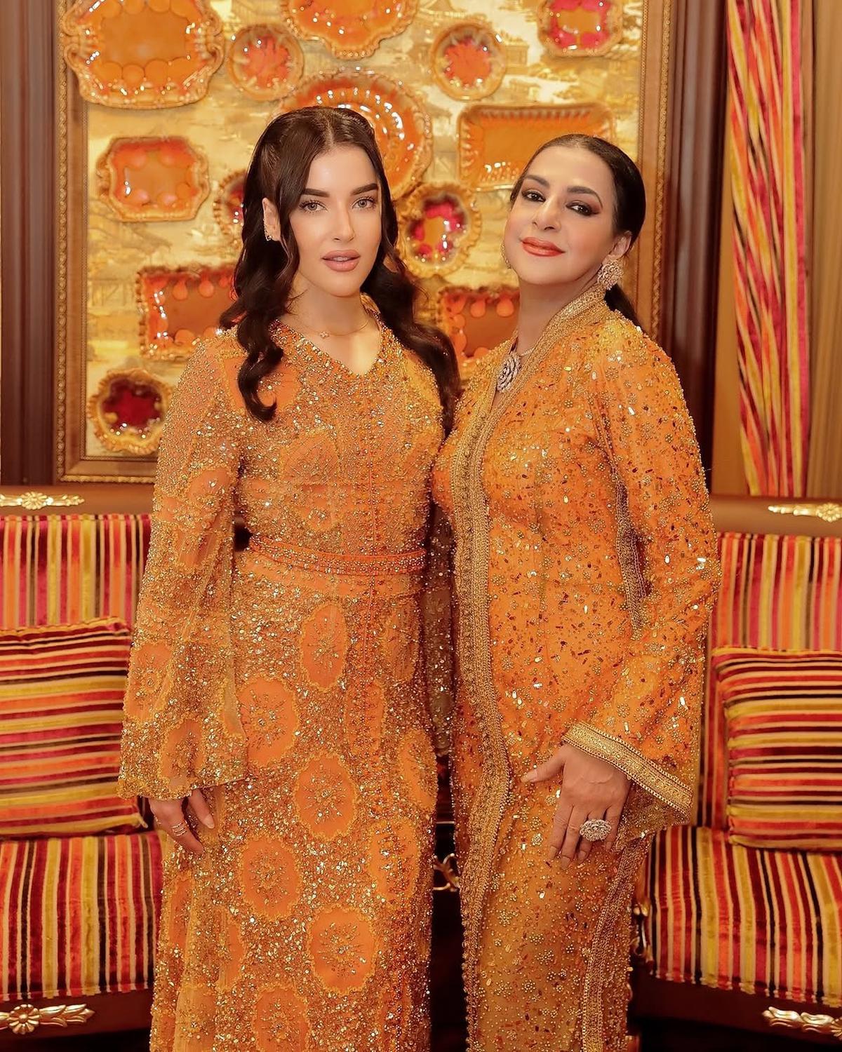 Baru Foto Lebaran, Potret Tasya Farasya Tampil Cantik dengan Outfit Couple dengan Sang Ibu