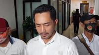 Yama Carlos di Pengadilan Negeri Jakarta Selatan, Rabu (15/2/2023). (Dok. via M. Altaf Jauhar)