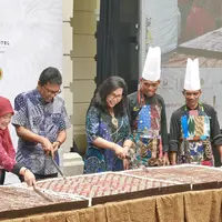The Phoenix Hotel Yogyakarta – MGallery kembali peringatan Hari Batik Nasional 2022 dengan sederet keseruan./ Foto dok. Accor.