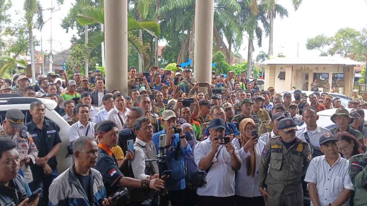 Honorer Terancam di-PHK Akibat Efisiensi Anggaran, MenPAN-RB: Keputusan Masing-Masing Instansi