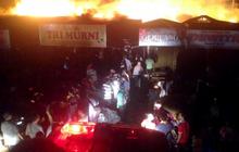 Si Jago Merah lahap habis Pasar Cik Puan di Pekanbaru