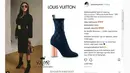 Sepatu boots juga menjadi salah satu koleksi favorite Syahrini. Boots keluaran Louise Vuitton yang satu ini contohnya. Dan untuk harganya pun mencapai Rp. 15.561.000. (Instagram/fashionsyahrini)