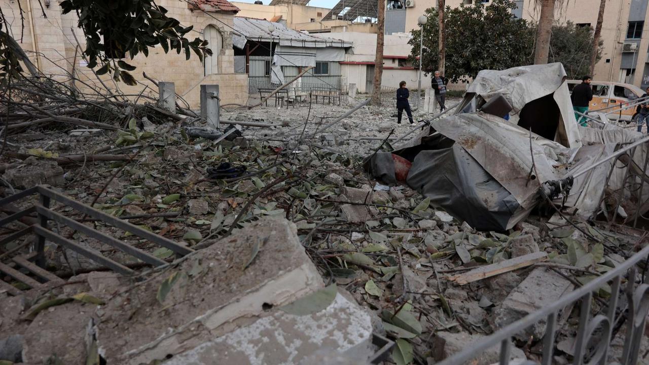 Kondisi Terkini Rumah Sakit Al-Ahli Jalur Gaza Hancur Lebur Akibat Serangan Brutal Israel