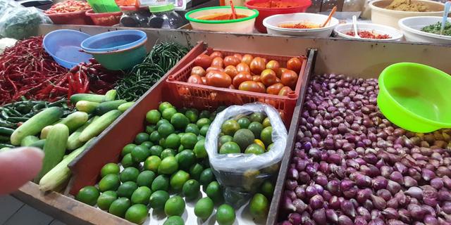 Harga Bahan Pokok Masih Stabil, Pedagang Waspadai Kenaikan Saat Musim Hujan