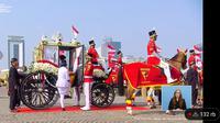 Kereta Kencana Ki Jaga Rasa membawa Sang Saka Merah Putih dari Monas ke Istana Merdeka Jakarta.