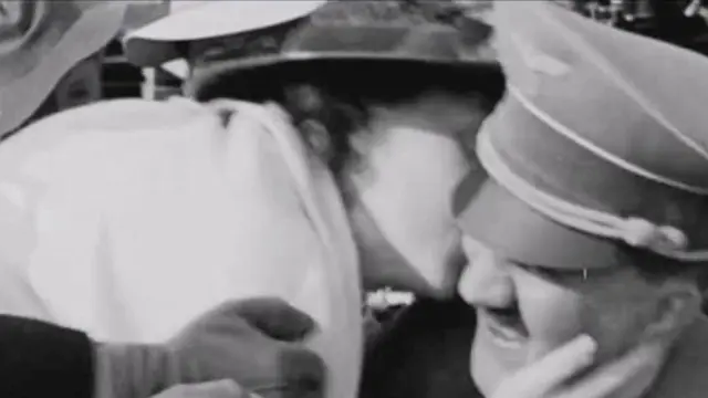 Carla de Vries, Wanita yang Berhasil Mencium Paksa Adolf Hitler