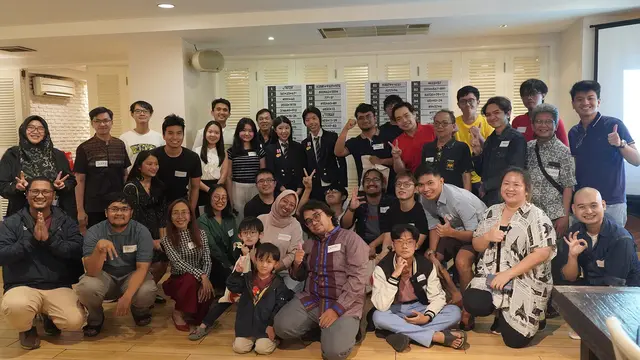 Mischka Aoki dan Devon Kei Enzo