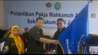 Jimmy Endey resmi menjabat sebagai Ketua Kelompok Kerja (Pokja) Mahkamah Agung (MA) RI Seksi Hukum Persatuan Wartawan Indonesia (PWI) Jaya, Jumat (17/11/2023). (Ist)