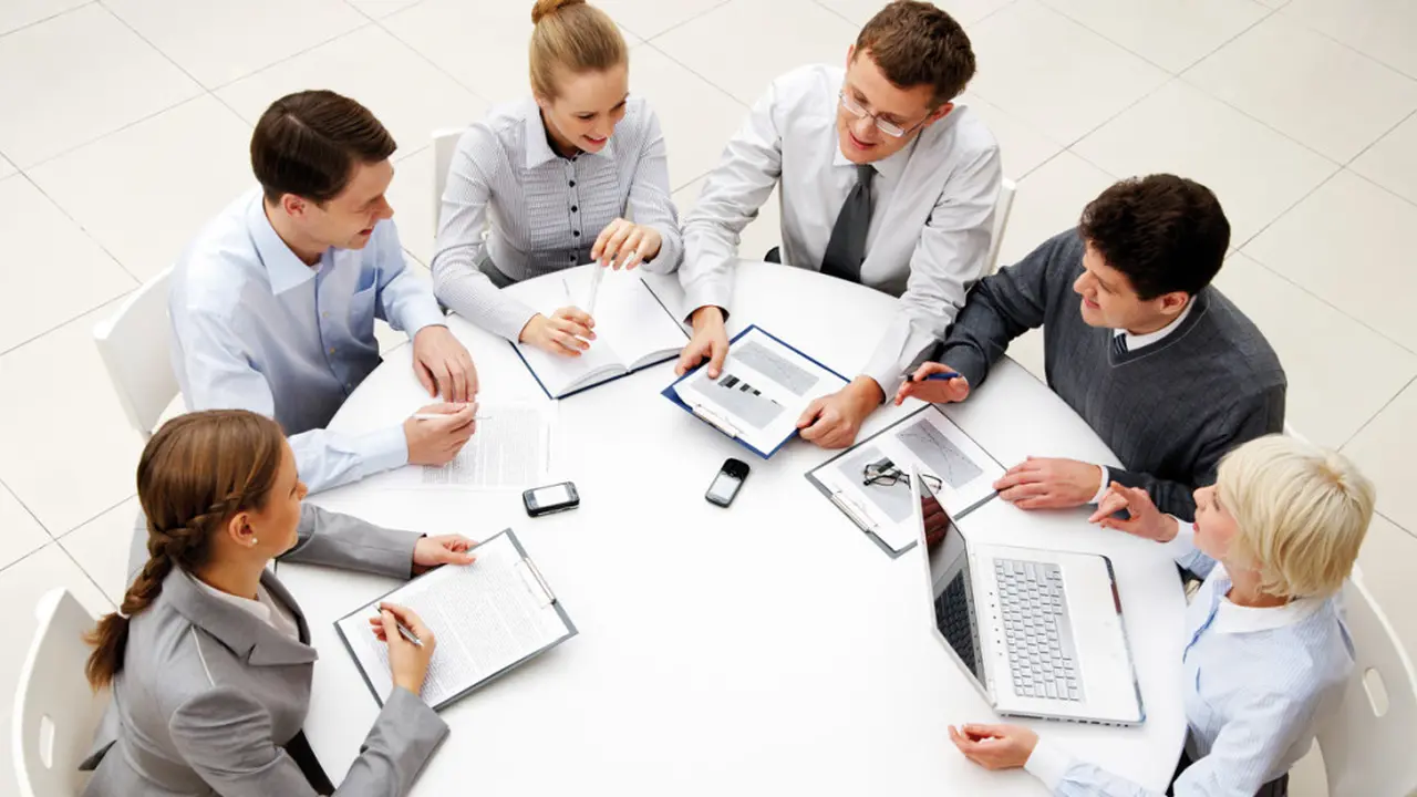 Tips dan Trik Buat Meeting Jadi Menyenangkan