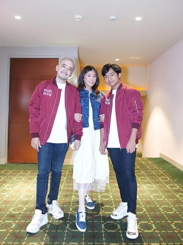 [Fimela] Ruben Onsu, Sarwendah dan Betrand Peto